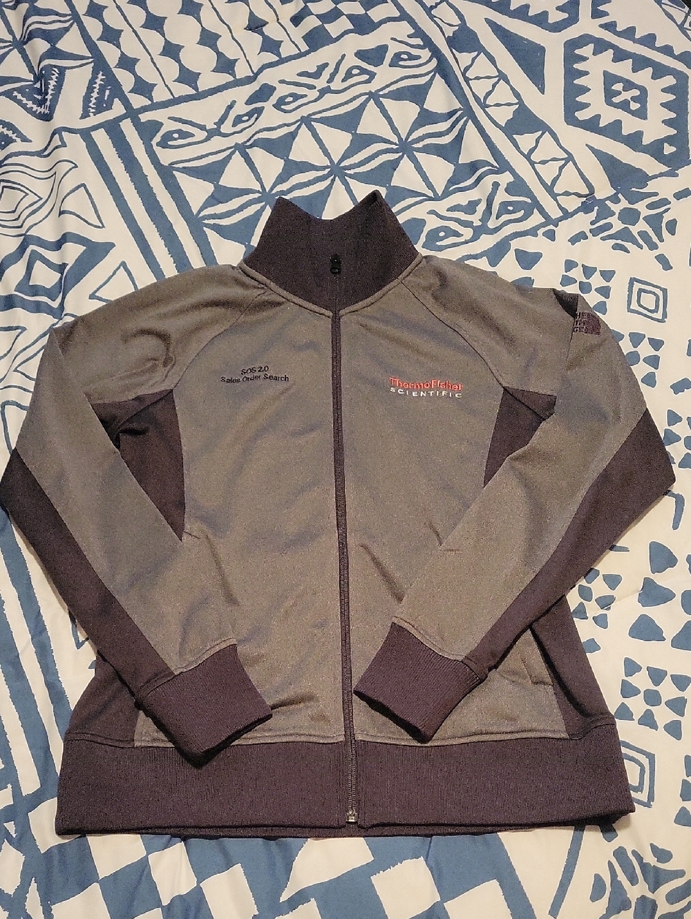 The North Face Two-Tone Gray Full-Zip Lightweight Jacket
